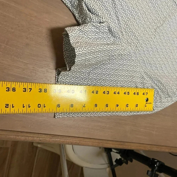 Men’s Michael Kors Button Down Shirt Size Large - Picture 6 of 6